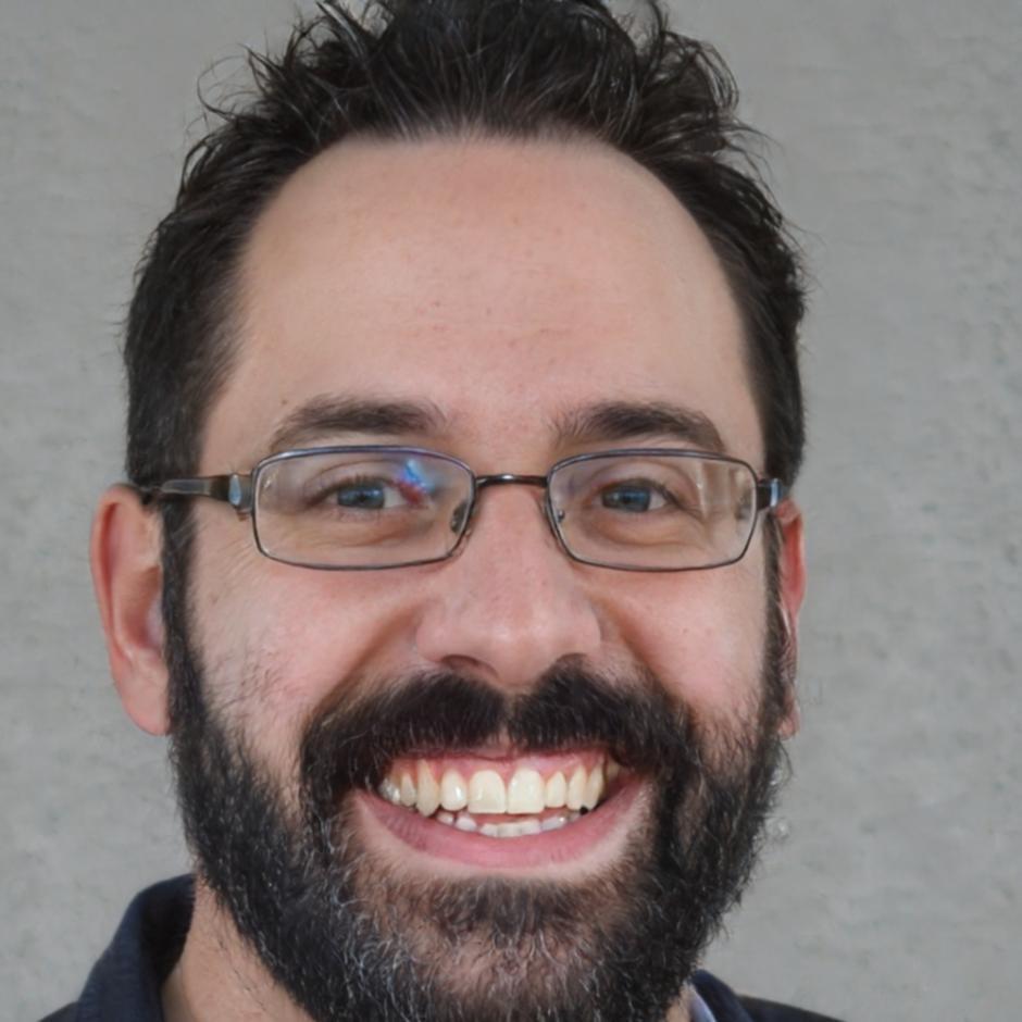 Портрет Богдана Шевченка - випускника курсу